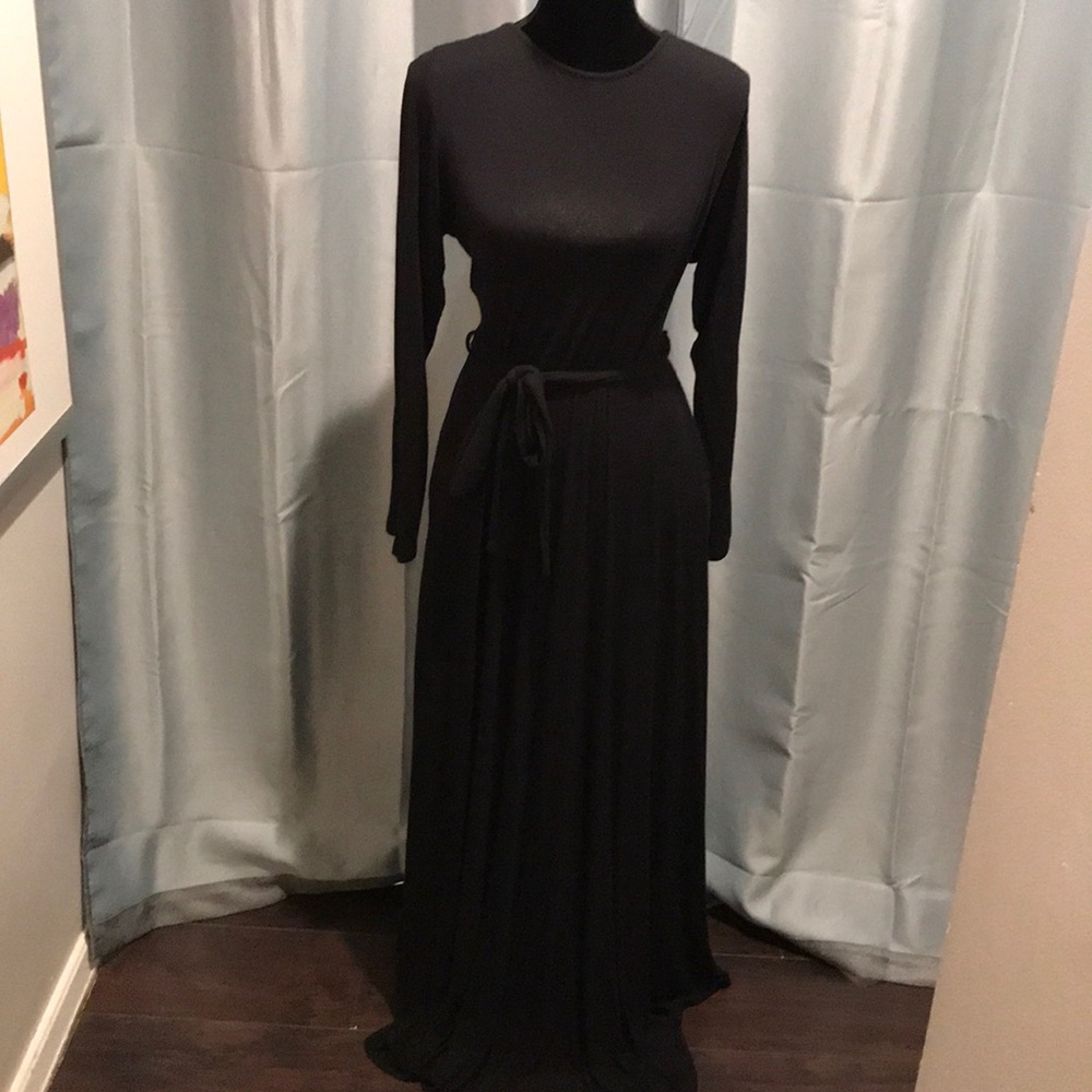 Black maxi dress